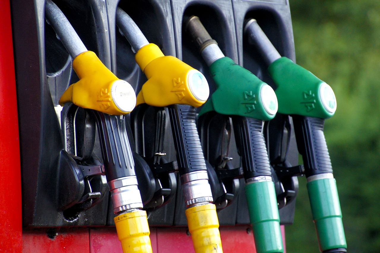 ¿Cuántos litros de combustible se puede transportar sin permiso?